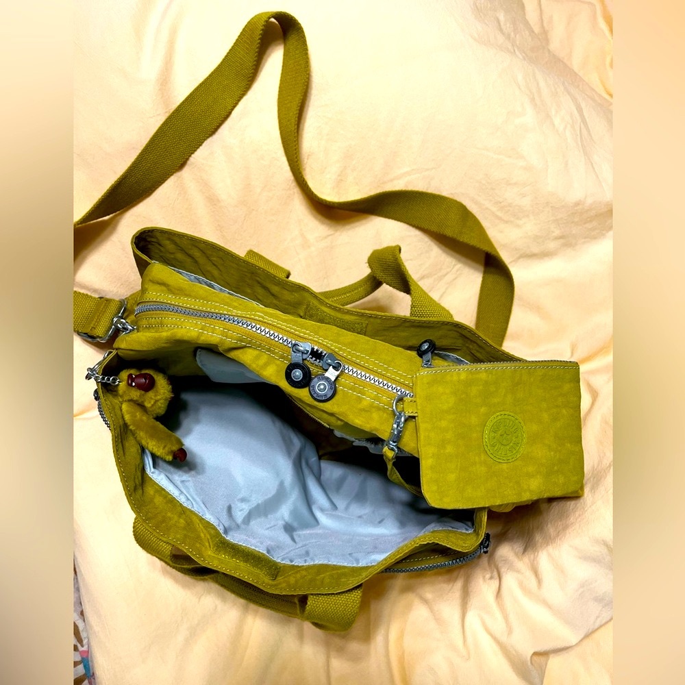 Kipling Carry On/Laptop Bag with Shoulder strap - Picture 5 of 15